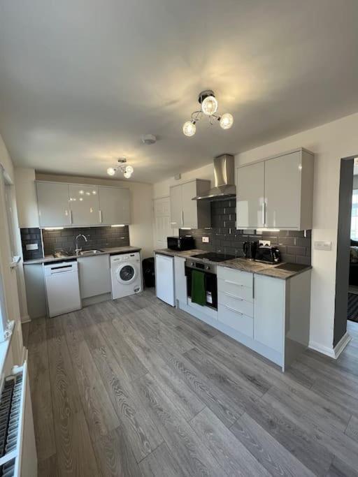 Welsh Getaway Home No 2 - 10 Mins To Bike Park Wales Merthyr Tydfil Kültér fotó